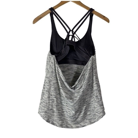 Lululemon Moment To Movement 2-in-1 Tank Size 6 - Picture 5 of 8